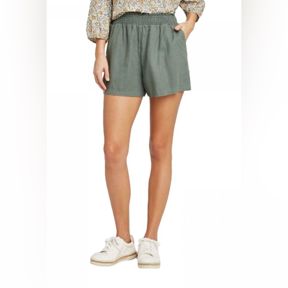 Universal Thread Linen blend shorts. Elastic waist. Pockets. Women size‎ XS
